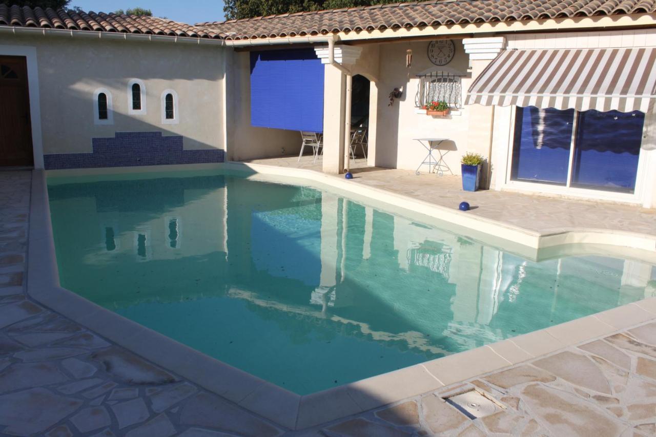 Les Jarres Bleues Apartment Grillon Exterior photo