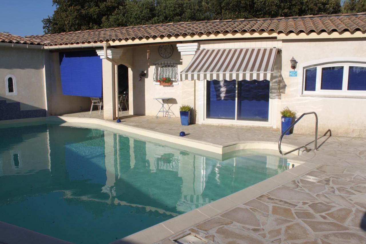 Les Jarres Bleues Apartment Grillon Exterior photo